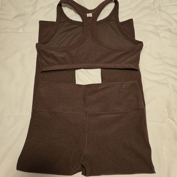 Vuori Pants - Vuori Brown Elevation Bra And Leggings Set